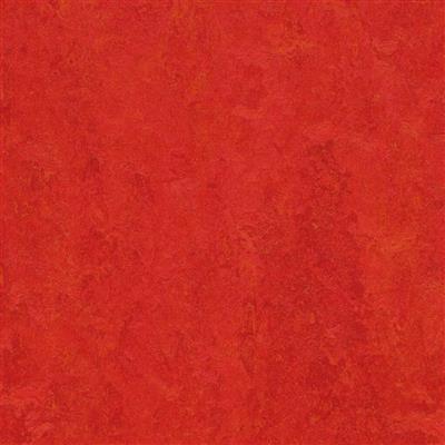 Linoleumgolv Forbo Marmoleum Fresco 2.5mm 3131 Scarlet 200cm